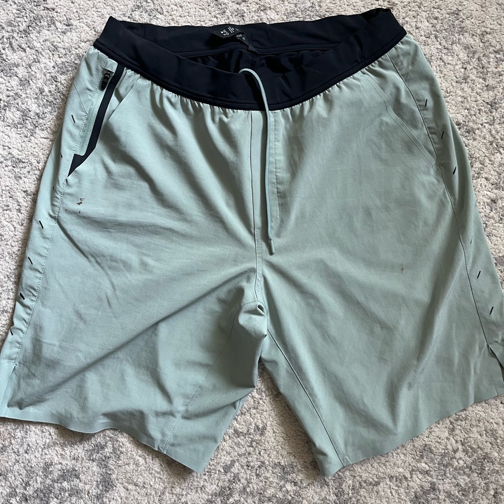 Ten Thousand Interval Shorts with Liner